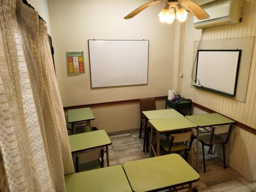 WhatsApp-Image-2025-03-06-at-12.47.56-PM