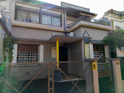 WhatsApp-Image-2025-03-06-at-12.48.08-PM